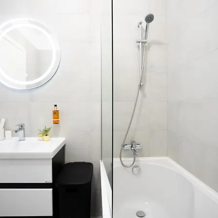 Daire Soni Luxury 1286 Plaza With Private Parking & Self Check-in